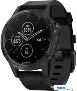 Умные часы Garmin Fenix 5 Plus Sapphire (черный/черный кожаный)